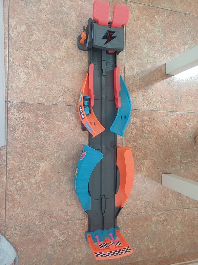 Circuito Carreras Mattel Cars