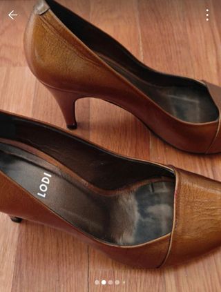 Zapatos Lodi dorados
