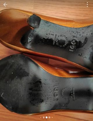 Zapatos Lodi dorados