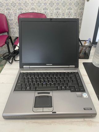 Portátil XP con puerto RS232