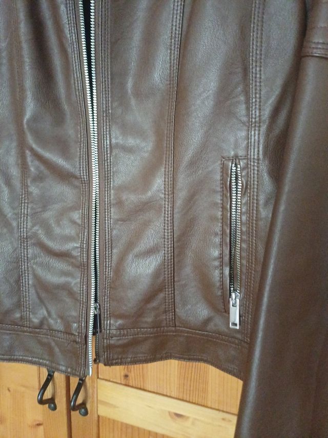 Chaqueta marrón mujer