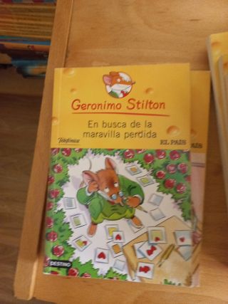 16 libros de la COLECCIÓN GERONIMO STILTON 