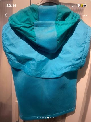 Cortavientos Nike Talla S - Nuevo