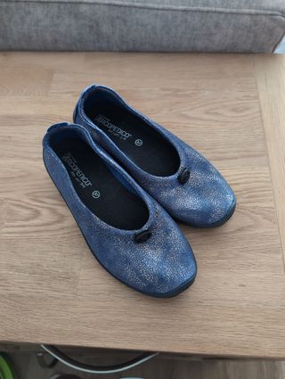 Zapatos Arcopedico azules, talla 37