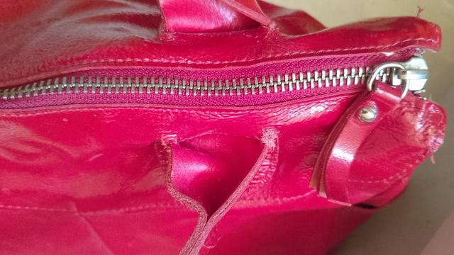 Borsa a tracolla rossa in vernice