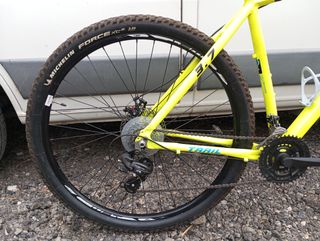 Bicicleta Atractor Trail 3.7