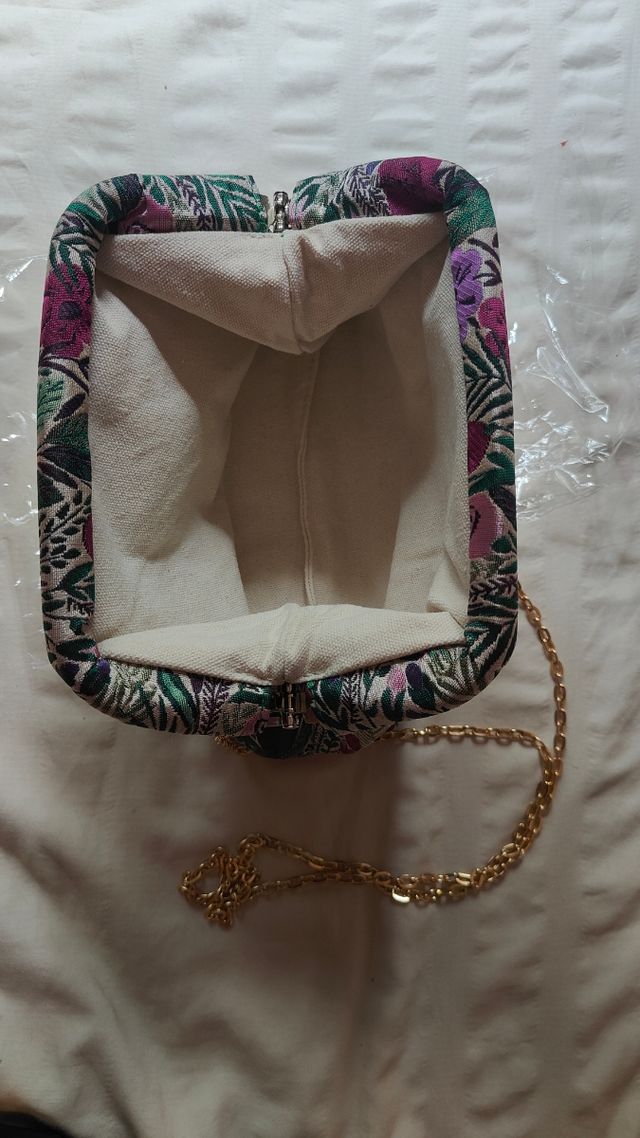 Bolso flores y hojas NUEVO
