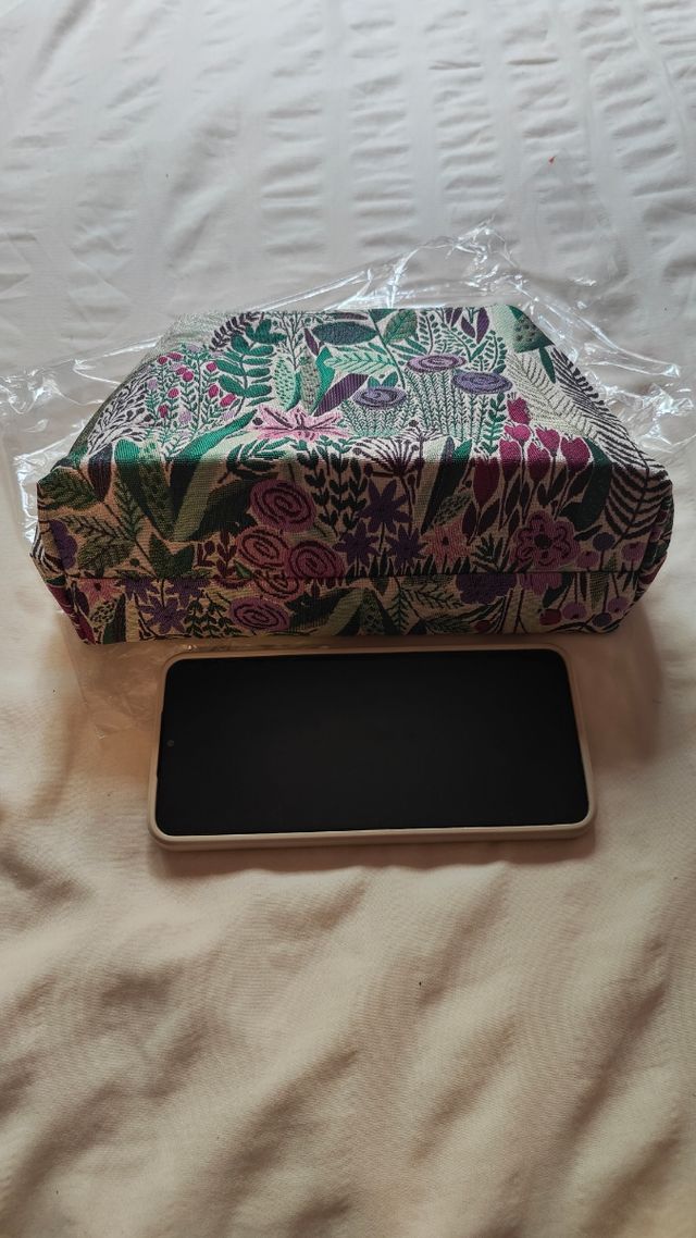 Bolso flores y hojas NUEVO