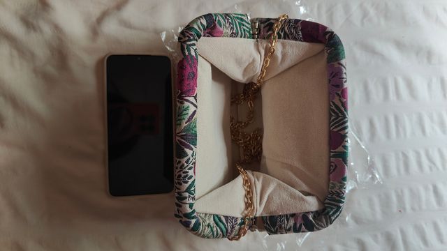 Bolso flores y hojas NUEVO