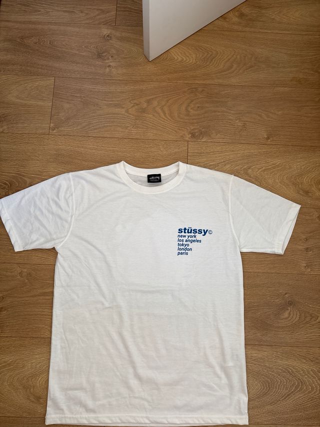 Camiseta Stüssy blanca - fresa