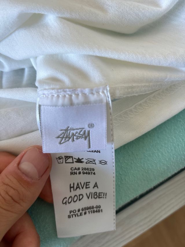 Camiseta Stüssy blanca - fresa