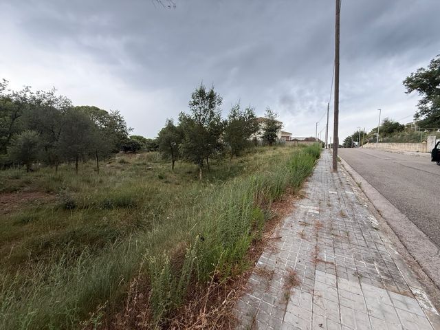 Terreno de más de 1200m²