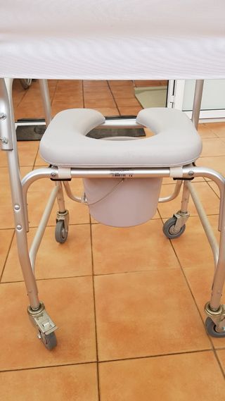 Silla WC aluminio con orinal