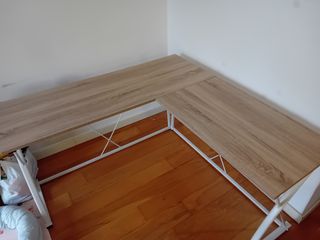 Escritorio esquinero L - Madera y metal