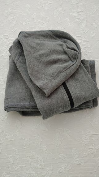 Chándal Gap gris niño/a