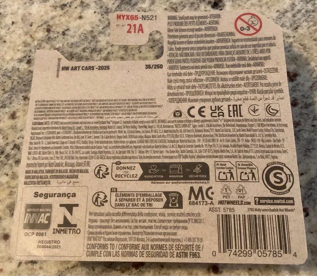 Hot Wheels THE VANSTER ROSSO LET’S RACE NETFLIX