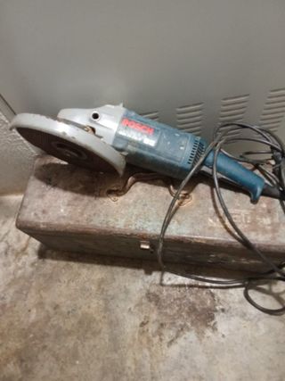 Radial Bosch Amoladora angular Bosch GWS 20-230 H