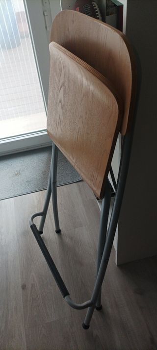 Taburete plegable madera-metal