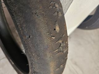 Neumático Dunlop slick delantero