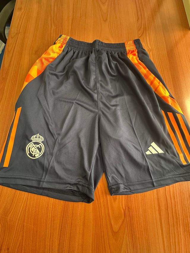 Pantaloncini Real Madrid L