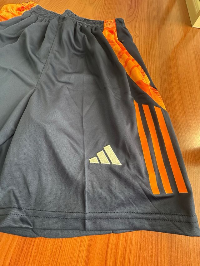 Pantaloncini Real Madrid L