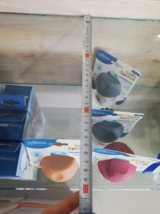 Estanterías de cristal: 41 unidades