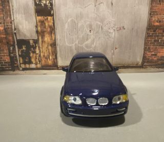 BMW Serie 3 - Coche escala 1:32