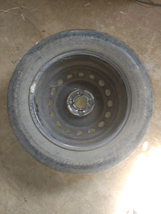 Rueda Renault 15" usada