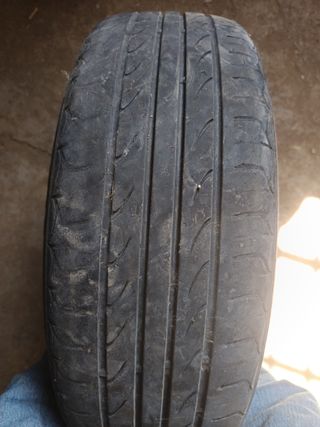 Rueda Renault 15" usada