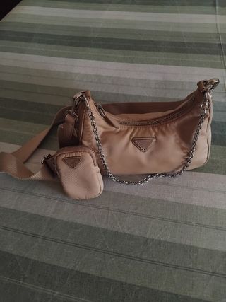Prada Re-Edition 2005 Beige