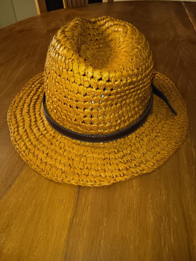 Cappello estivo taglia 56