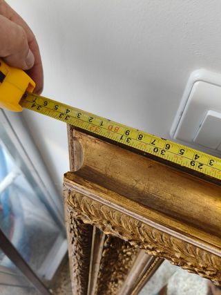 Espejo dorado antiguo