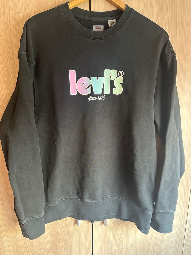 Sudadera Levi's negra