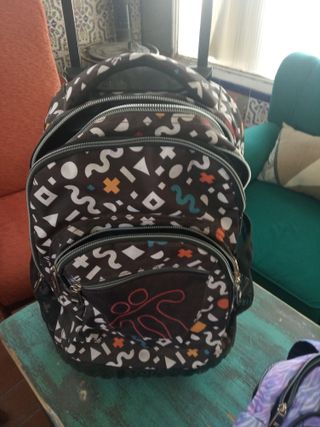 2 Mochilas escolares TOTO