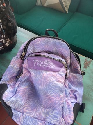 2 Mochilas escolares TOTO