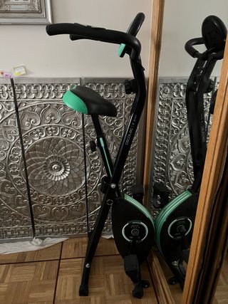 Bicicleta estática Cecotec Fitness