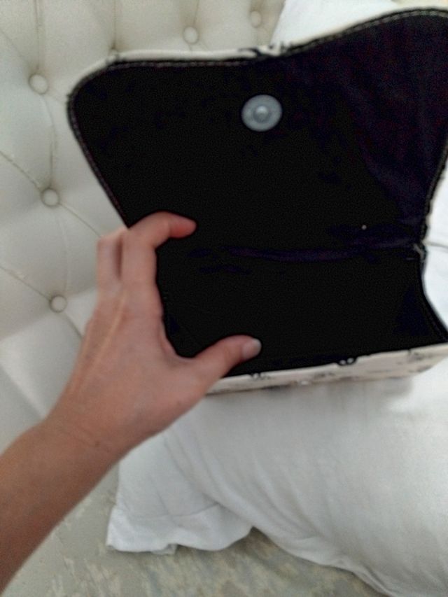 Borsetta a mano beige ,piccola