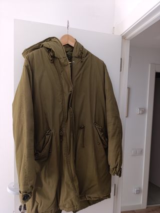 Abrigo militar verde oliva
