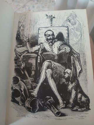 Antiguo libro de Don quijote de la Mancha. 