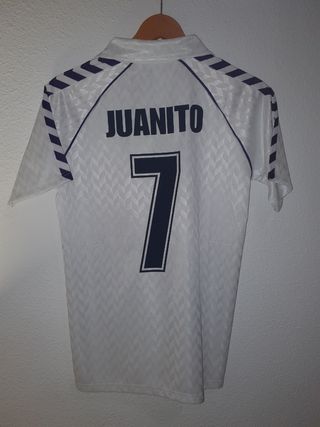 Camiseta Juanito 7 talla S fútbol retro