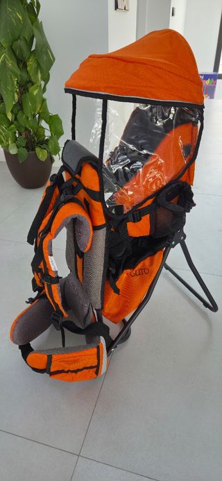 Mochila portabebés senderismo