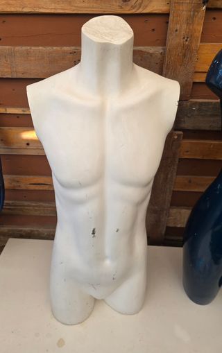 Maniquís expositores: azul y blanco