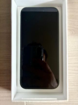 iPhone 15 Verde 256GB