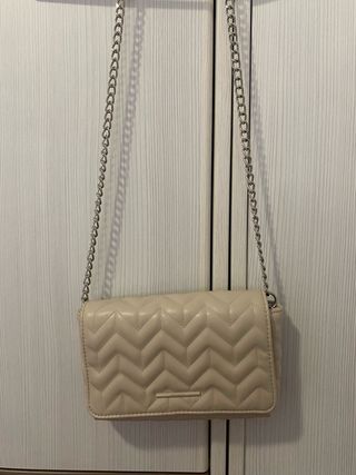 Bolso Pull & Bear beige
