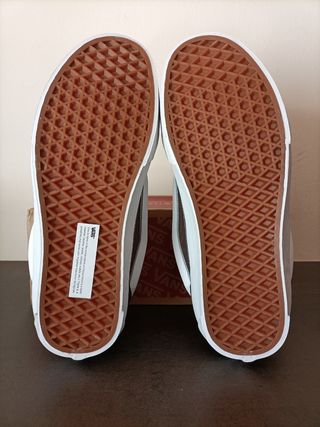 Scarpe Vans Knu Skool