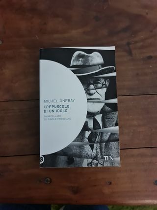 Crepuscolo di un idolo.