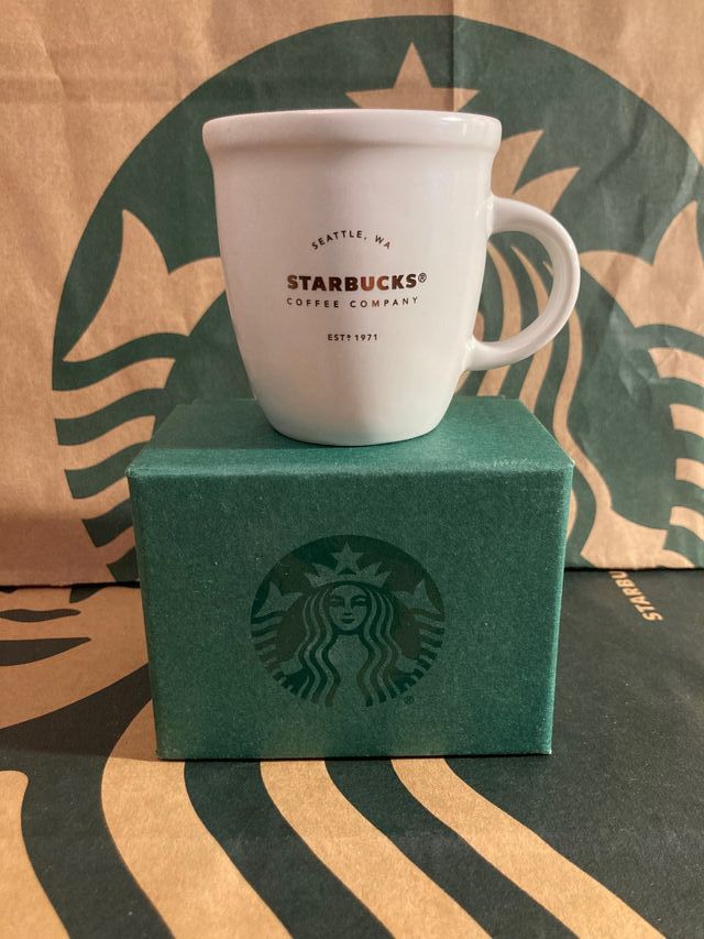 Starbucks Cup coffee Seattle 2016 , 3 oz. whit box