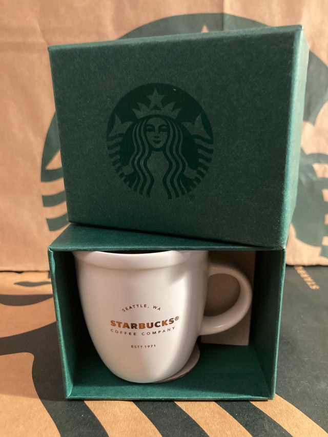 Starbucks Cup coffee Seattle 2016 , 3 oz. whit box