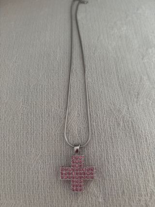 Colgante SWAROSKI Cruz Rosa