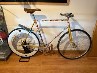 Fixie single-speed: Bicicleta freno contrapedal